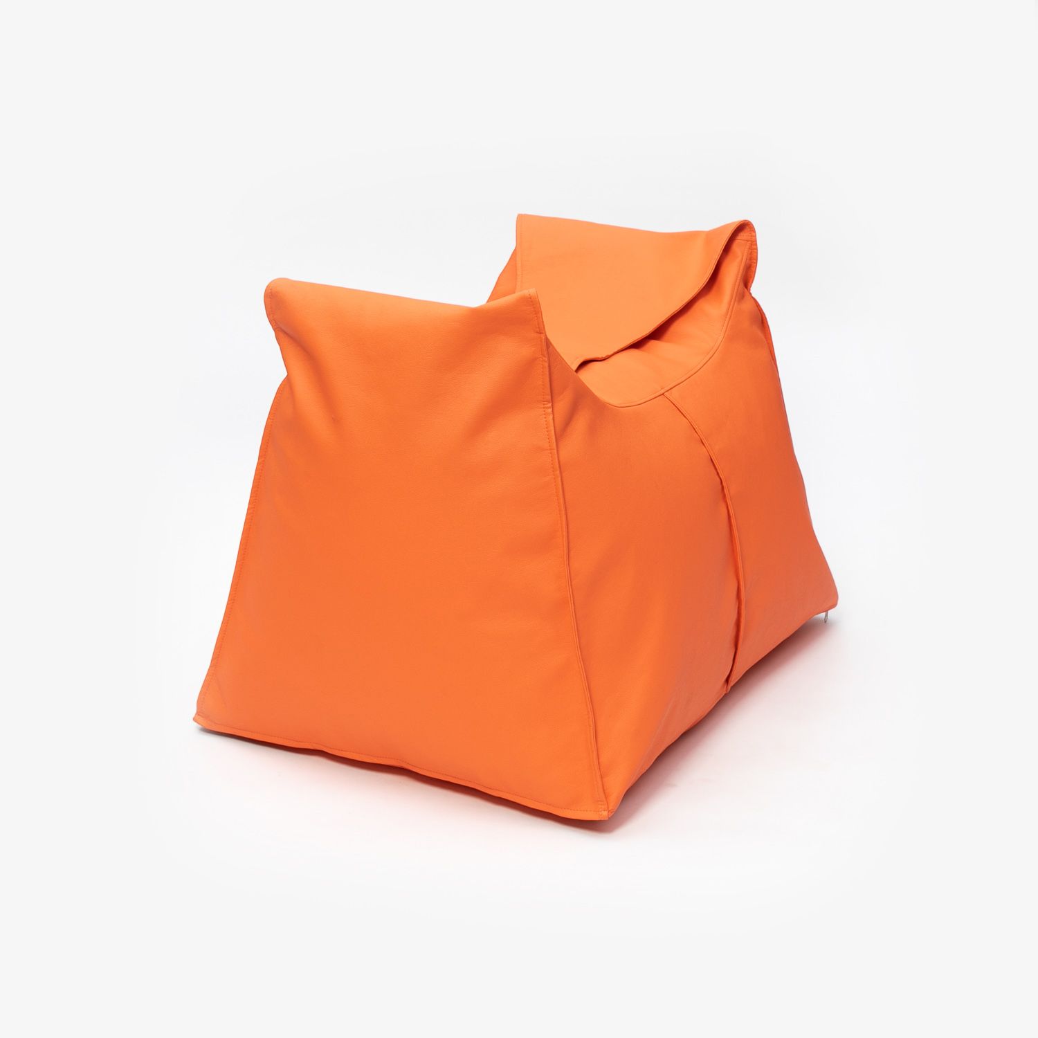 Пуф-сумка из экокожи | Мастерская бескаркасной мебели KRESLO