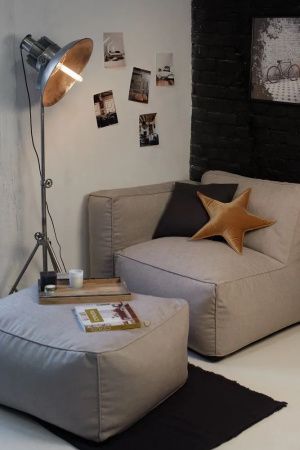 Золотая подушка-звезда, размер M Золотая подушка-звезда, размер M | Мастерская бескаркасной мебели KRESLO