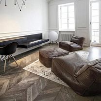 Кожаное кресло-лежак