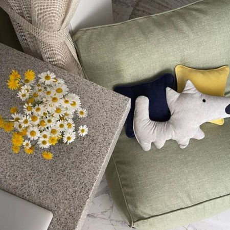 Декоративная подушка Dog в сером цвете | Мастерская бескаркасной мебели KRESLO